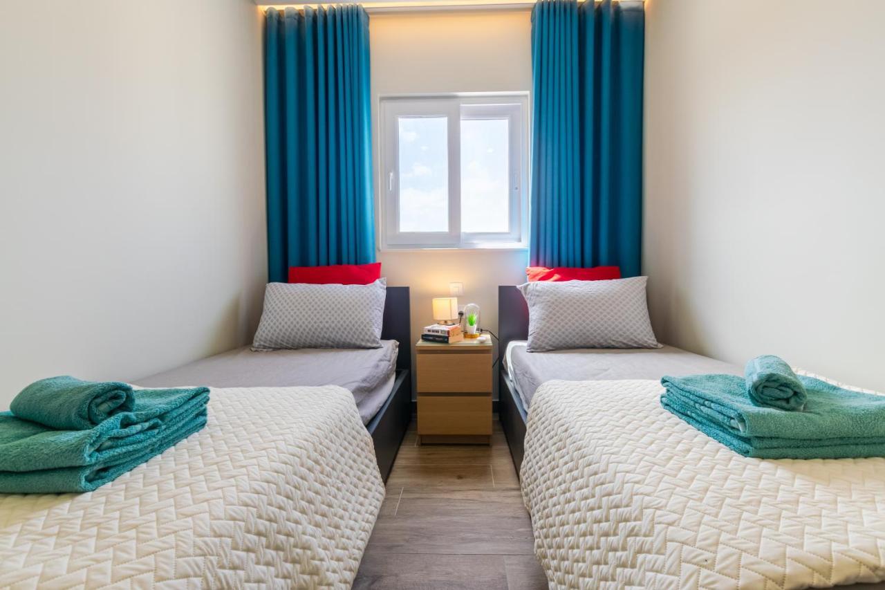 New Spacious Apartment With Amazing View Bugibba St. Paul's Bay Esterno foto